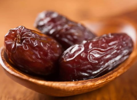 تصویر 2 از خرمای پیارم ممتاز مناسب پذیرایی و تشریفات رسمی